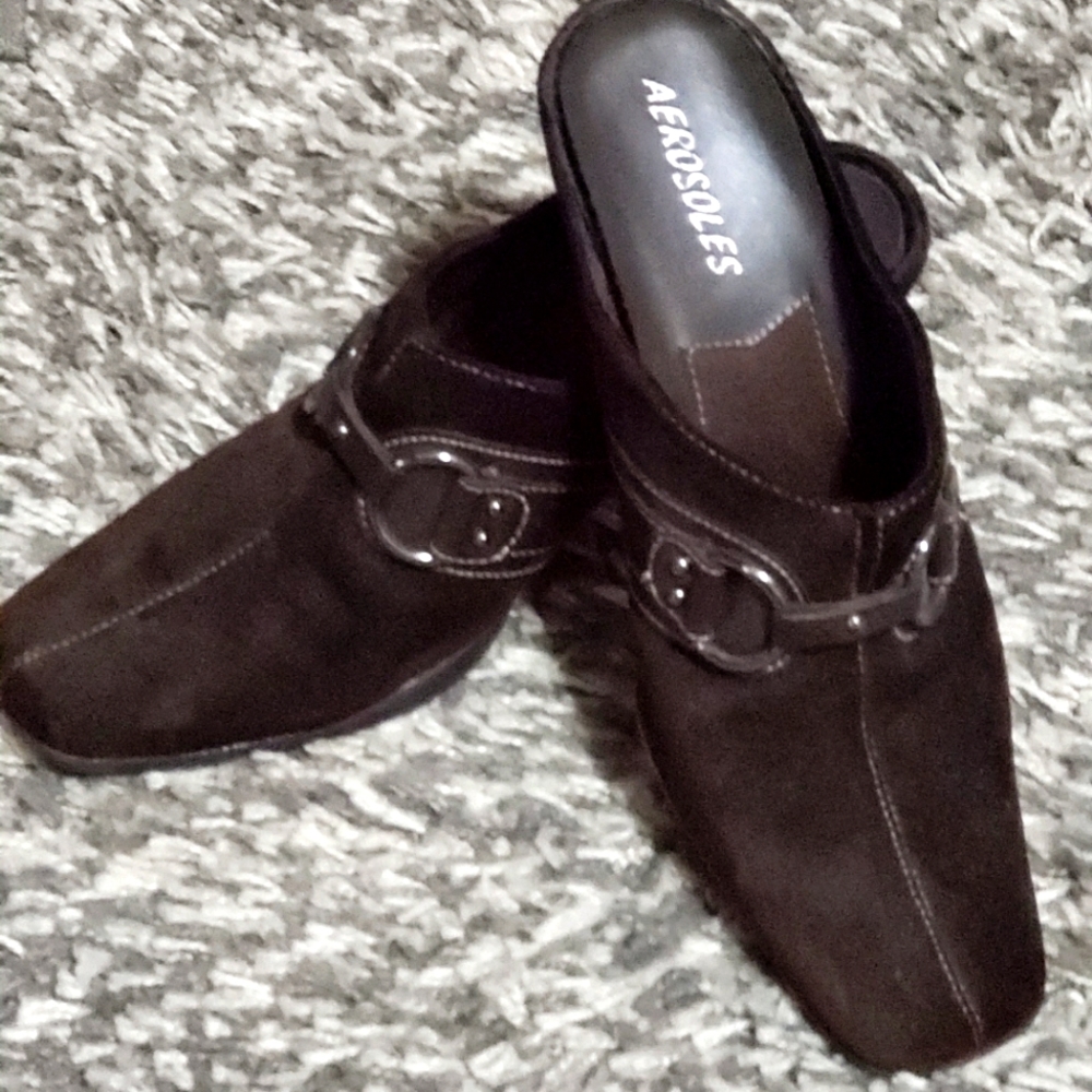 Aerosoles Brown heels